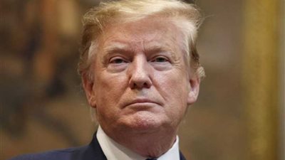 ترامب يوقع أمرا بعقوبات جديدة على قطاع الصلب في إيران