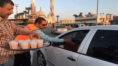 وجبة إفطار للعاملين بمستشفى بورفؤاد العام ضمن مبادرة 