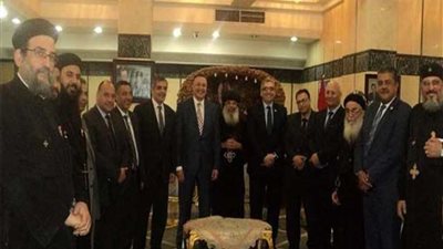 خلال زيارته لمطرانية بنها.. رئيس جامعة بنها: حريصون على تطوير المستشفى الجامعي لتقديم أفضل خدمة طبية