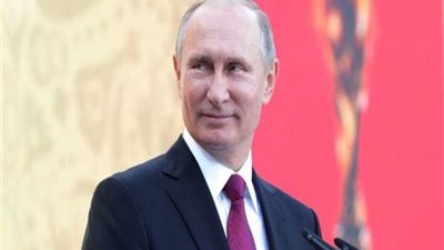 بوتين يُهنئ رحالة روسيا لعبوره الجزء الجنوبي من المحيط الهادئ على متن قارب