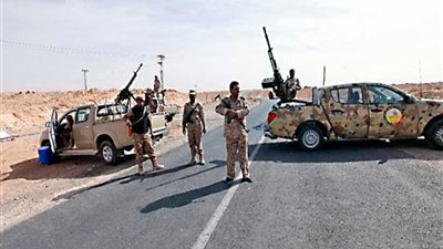 الجيش الليبي يقطع الإمدادات عن ميليشات الجويلي عند كوبري الزهرة