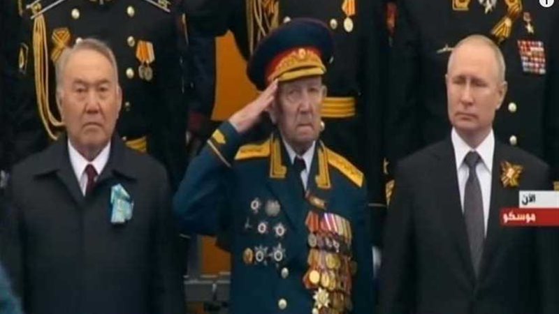 روسيا تحتفل بالذكرى