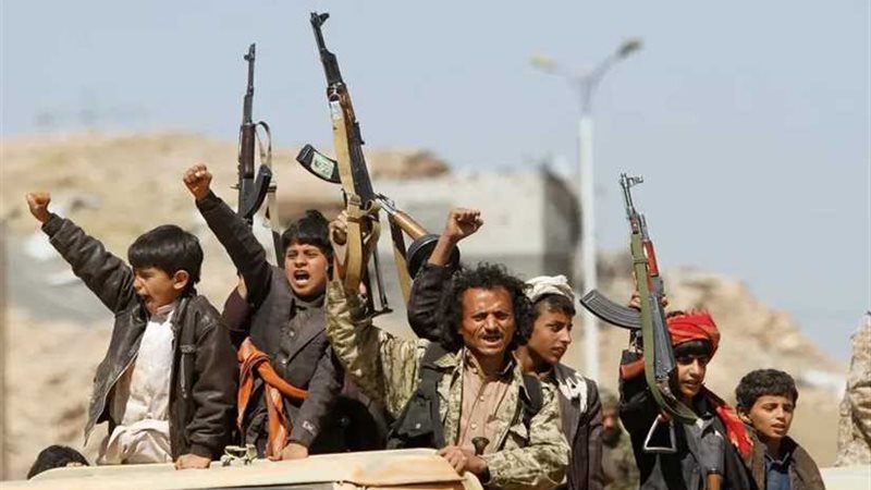 ميليشيات الحوثي تدفع