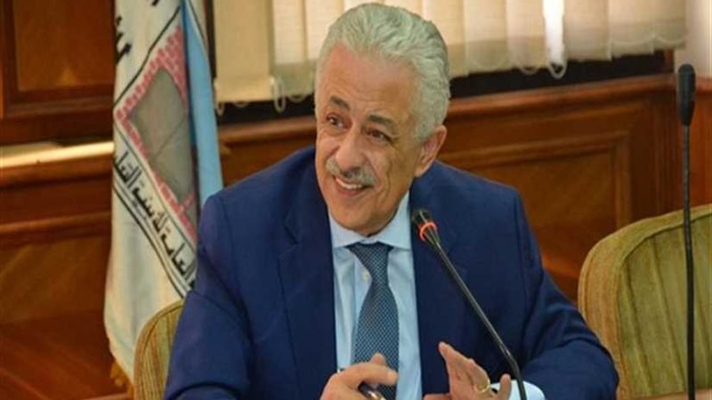 التعليم: بدء امتحانات