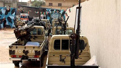 الميليشيات الإرهابية تستخدم مساجد طرابلس مخازن للأسلحة