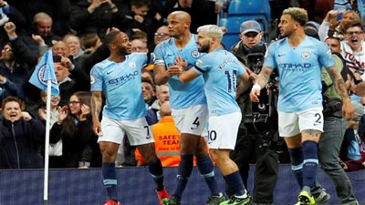 أجويرو على رأس تشكيل مانشستر سيتي لمواجهة برايتون