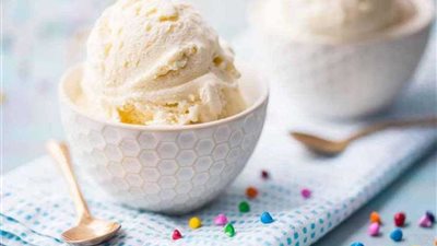 حلويات رمضان.. آيس كريم بالزبادي