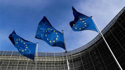 الاتحاد الأوروبي يمدد تفويض بعثته الاستشارية في أوكرانيا لمدة عامين