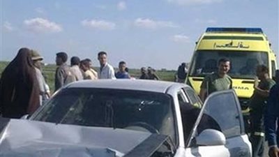 مصرع سيدتين وإصابة ثالث في انقلاب سيارة بصحراوي بنى مزار