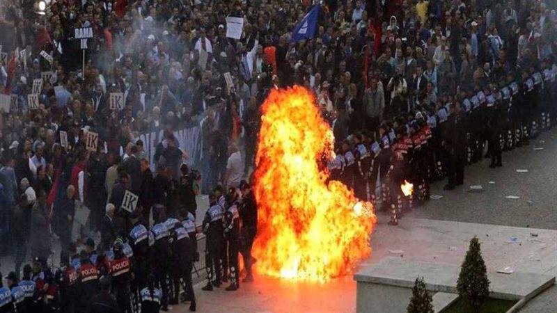 الشرطة الألبانية