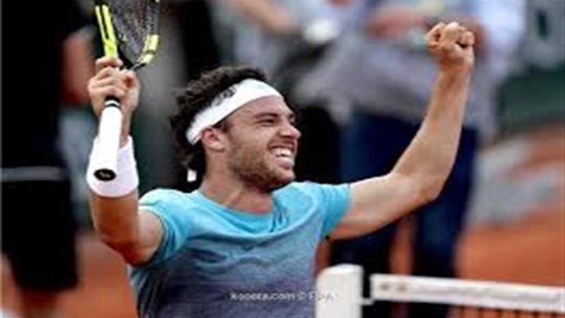 الإيطالي سيكتشيناتووالإسباني