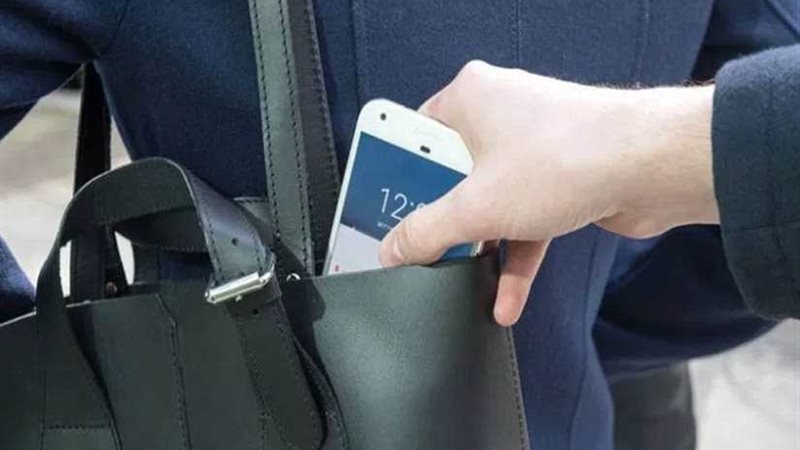 سرقة 7 هواتف من لجنة