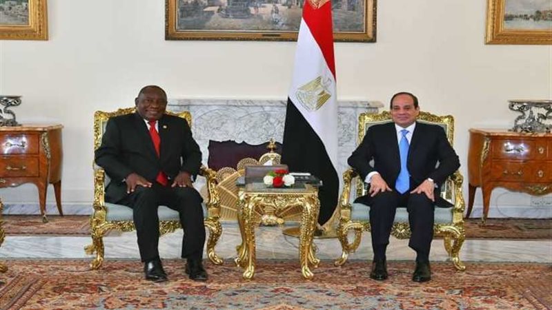 الرئيس السيسي يهنئ