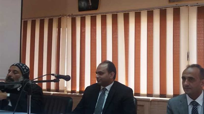 بدء صيانة ضريح النبي