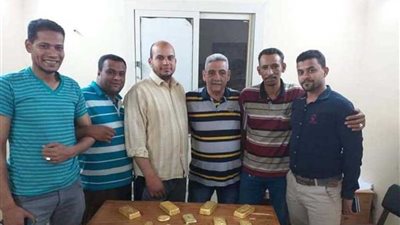 جمارك أرقين تضبط محاولة تهريب كمية من السبائك الذهبية