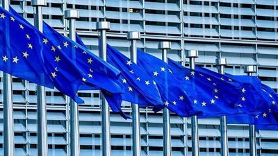 الاتحاد الأوروبي: انسحاب الحوثيين من موانئ البحر الأحمر خطوة جيدة