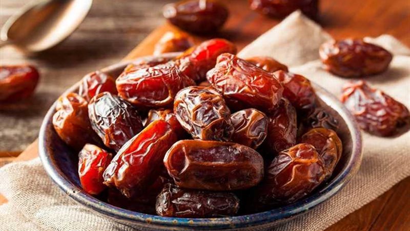 أطباء: 8 فوائد لتناول