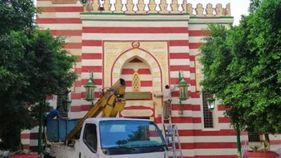 محافظ أسيوط : استمرار تطوير وتجميل مسجد عمر مكرم وشارع منزل كوبري فيصل بمشاركة طلاب التعليم الفني