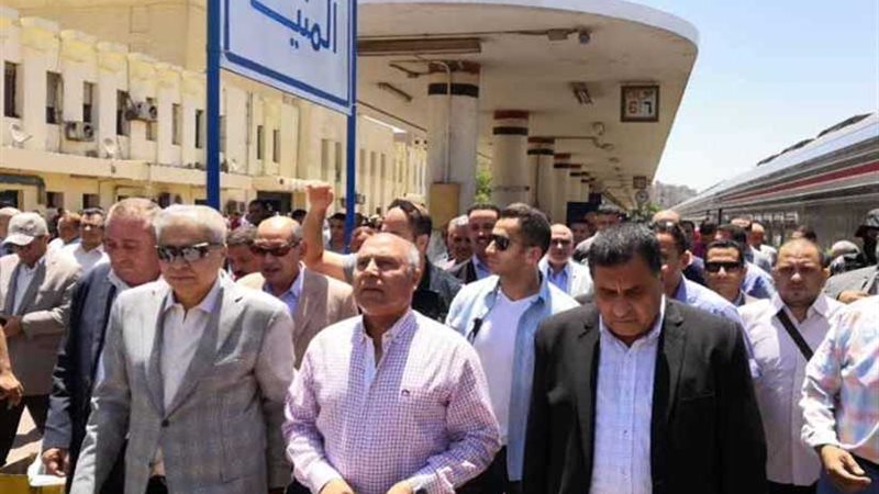 وزير النقل في المنيا