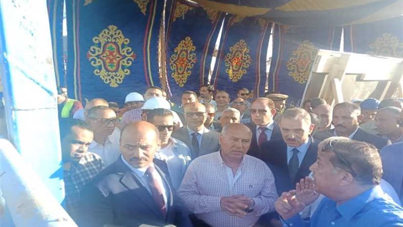 وزير النقل ومحافظ