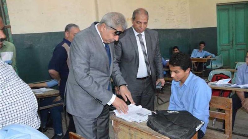 محافظ المنيا يطمئن