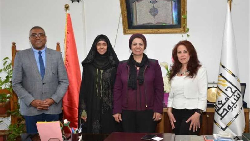 مدير معهد دراما الألماني