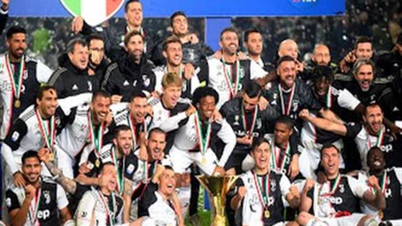 شاهد.. يوفنتوس يتوج