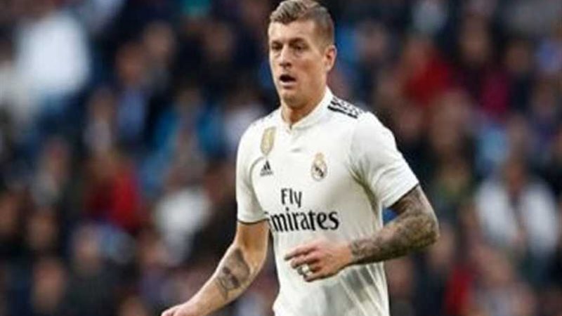 ريال مدريد يمدد عقد