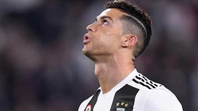 «رونالدو» يشترط التعاقد مع مورينيو أو أنشيلوتي لتدريب يوفنتوس