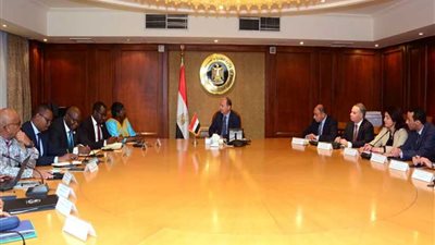 وزير التجارة يبحث استعدادات استضافة مقر سكرتارية اتفاقية التجارة