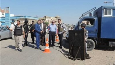 ضبط 726 مخالفة مرورية وتموينية وإشغال طريق في مطروح