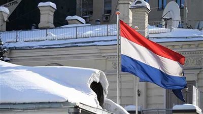 زلزال يضرب منطقة غنية بالغاز شمالي هولندا