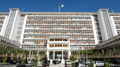 الداخلية الجزائرية: 75 مرشحا محتملا في الانتخابات الرئاسية المقبلة