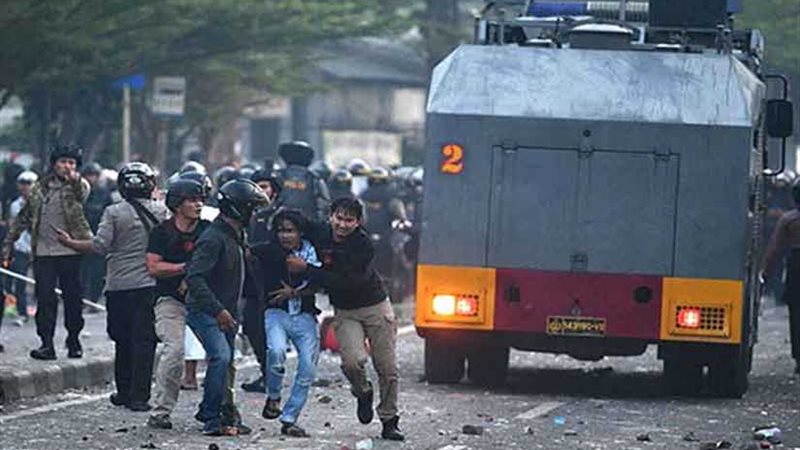 إندونيسيا : حظر وسائل