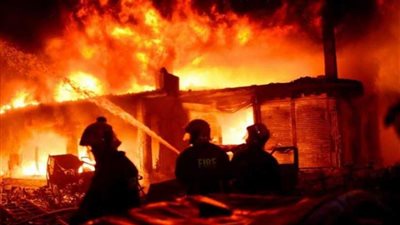 حريق يلتهم 7 أشخاص في مركز للتسوق بالهند