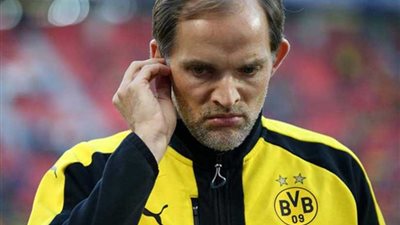 باريس سان جيرمان يمدد عقد مدربه توماس توخيل حتى 2021