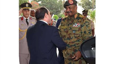 الرئيس السيسي يستقبل رئيس المجلس العسكري السوداني