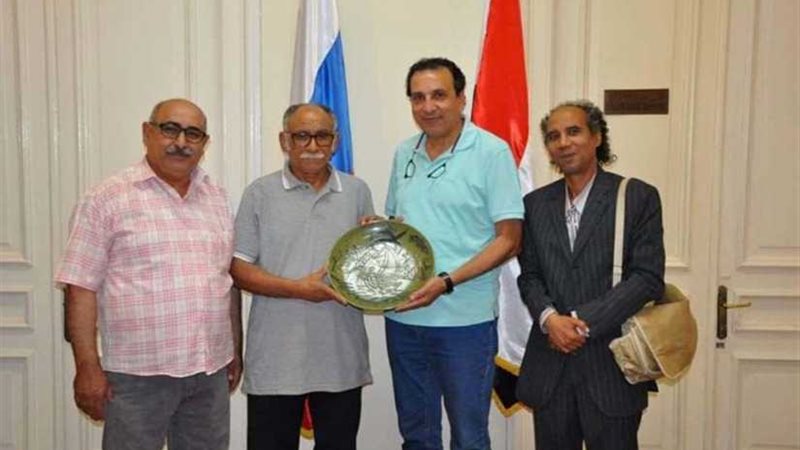 فنانو خزف جراجوس