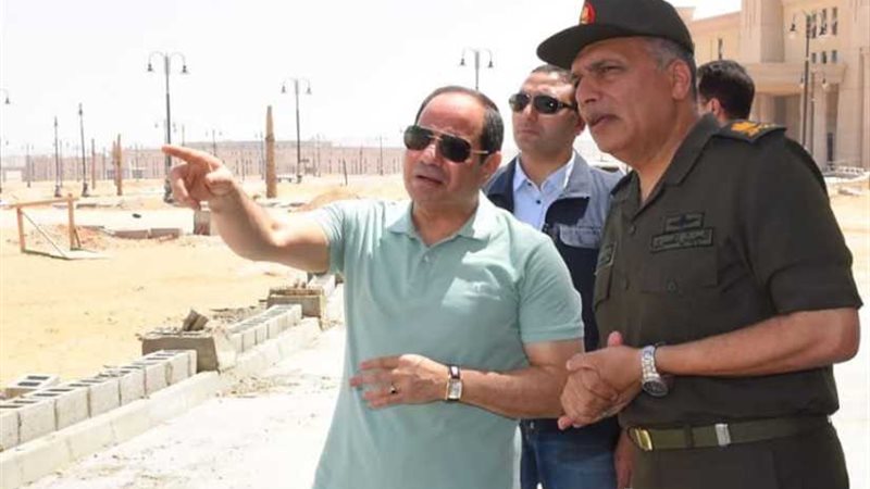 الرئيس السيسي يتفقد
