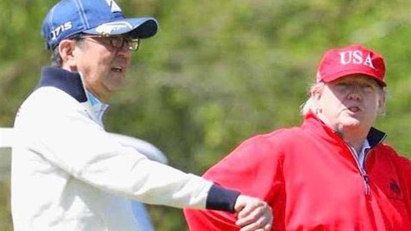 ترامب وآبي يحرصان