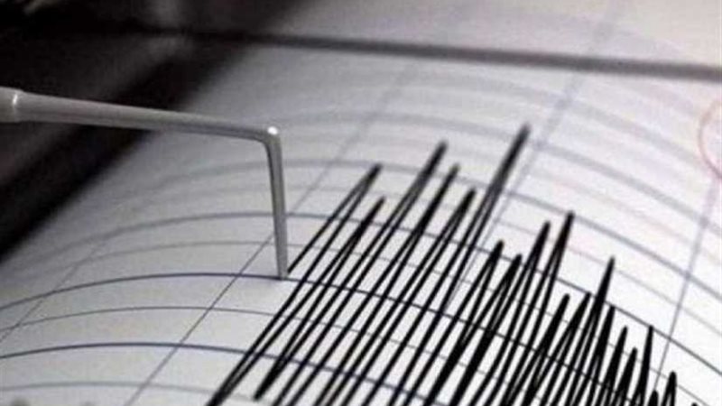 زلزال بقوة 8 درجات