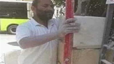 عامل البناء الذي هاجم 