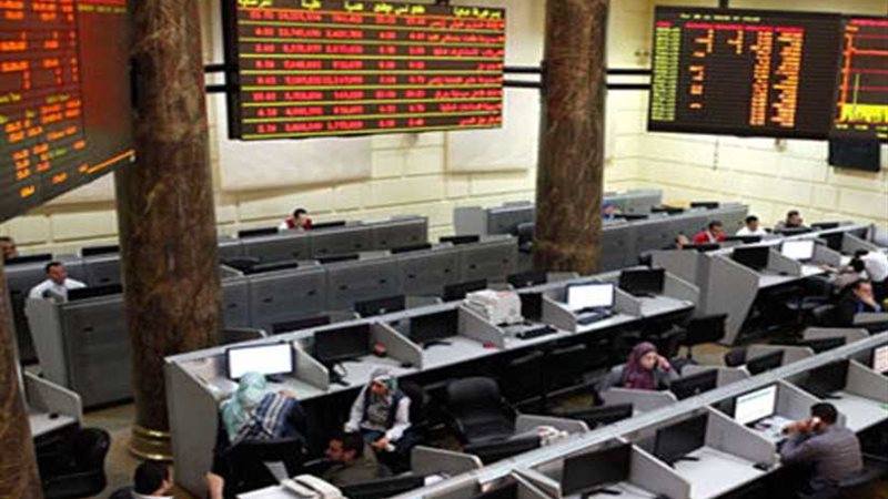 البورصة تخسر 2.4