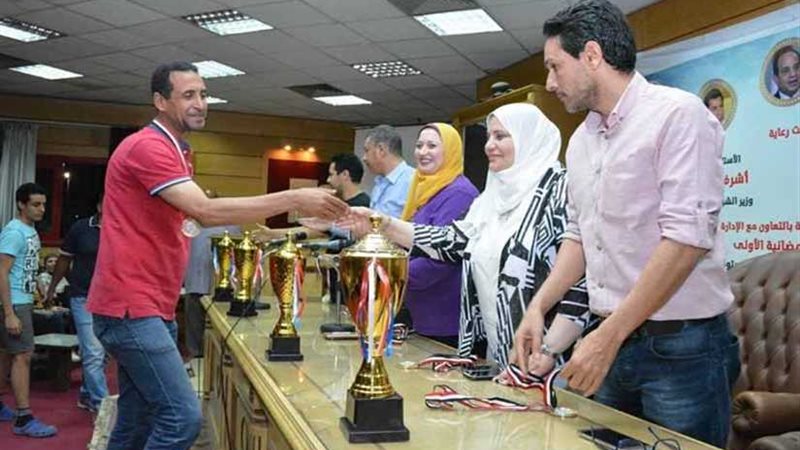 التعليم تختتم منافسات