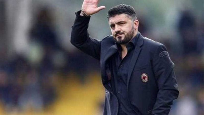 ميلان يعلن رسميا