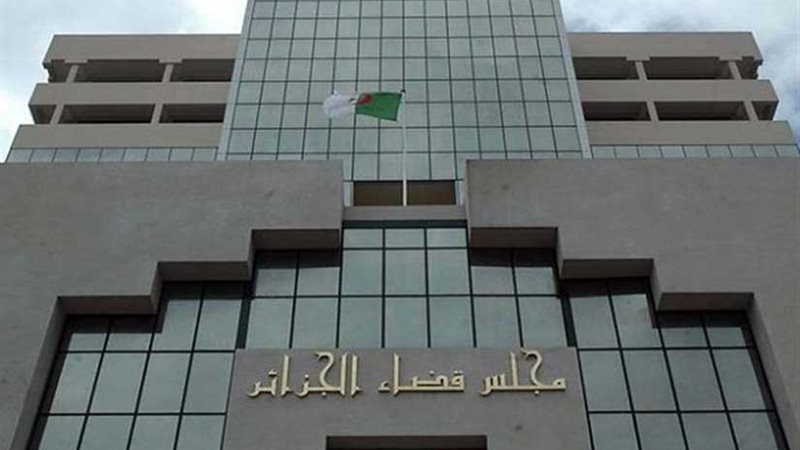 الجزائر.. إحالة رئيسي