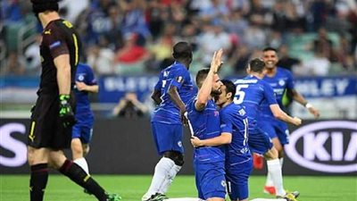 تشيلسي يفوز على أرسنال ويتوج بلقب الدوري الأوروبي