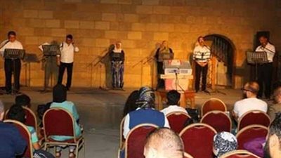 إقبال جماهيري كبير بآخر ليالي رمضان الفنية للقومي للمسرح