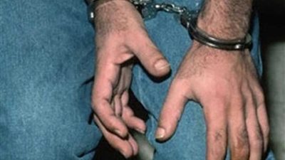 سقوط عاطل بحوزته مواد مخدرة وسلاح ناري بشبين القناطر