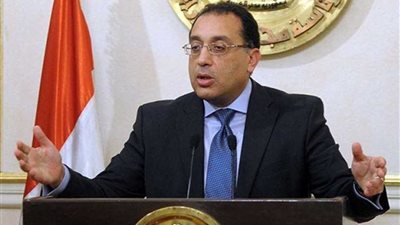 نيابة عن الرئيس السيسي رئيس الوزراء يحضر صلاة الجمعة الأخيرة من رمضان بمسجد الحسين